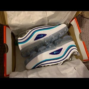 vapormax 97 white indigo